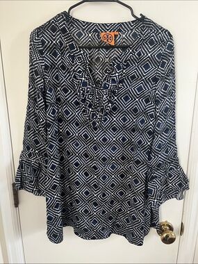 Tory Burch Navy Diamond-Print Ruffle V-Neck Top | Size Medium